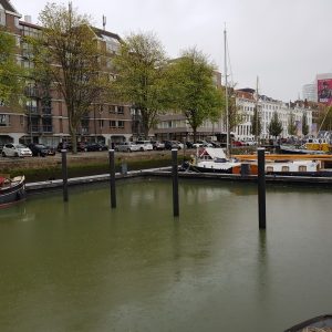 Houten palen vervangen voor staal